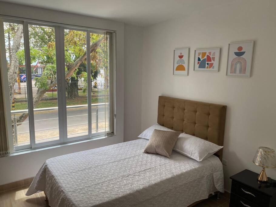 Lindo Apartamento Con Estacionamiento Buga Esterno foto