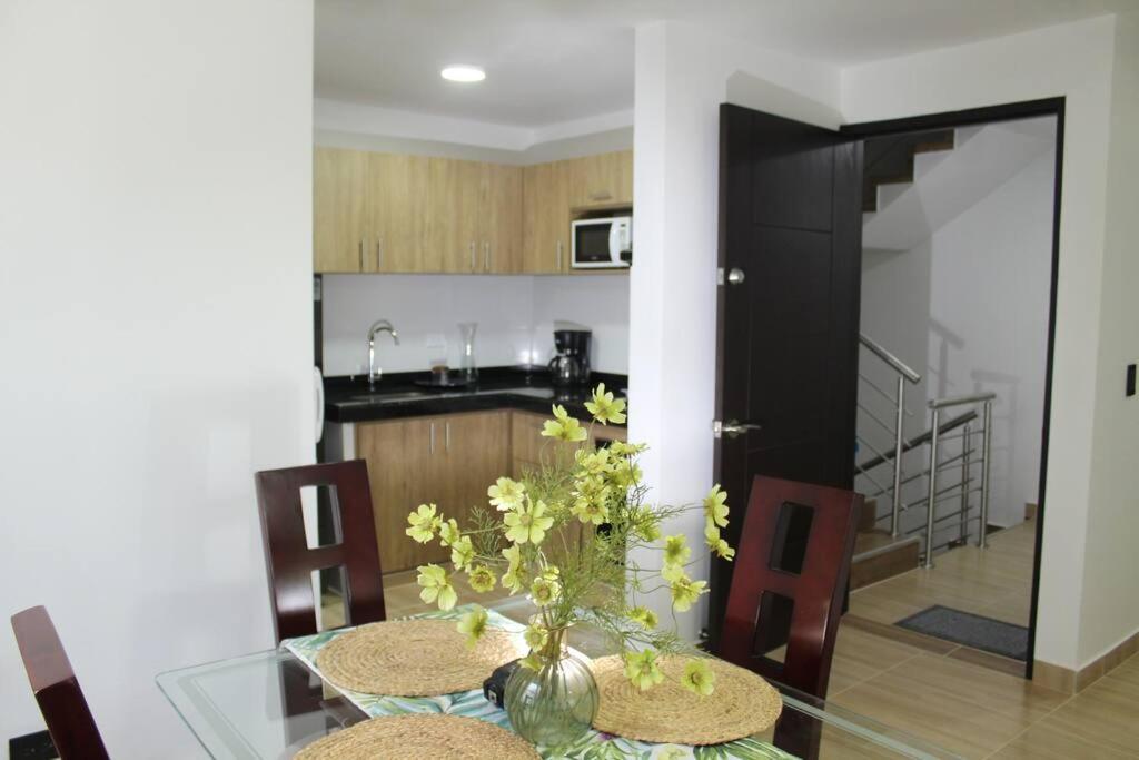 Lindo Apartamento Con Estacionamiento Buga Esterno foto